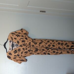 NLT Tan & Black Floral Beach Cinched Waist Long Dress M‎